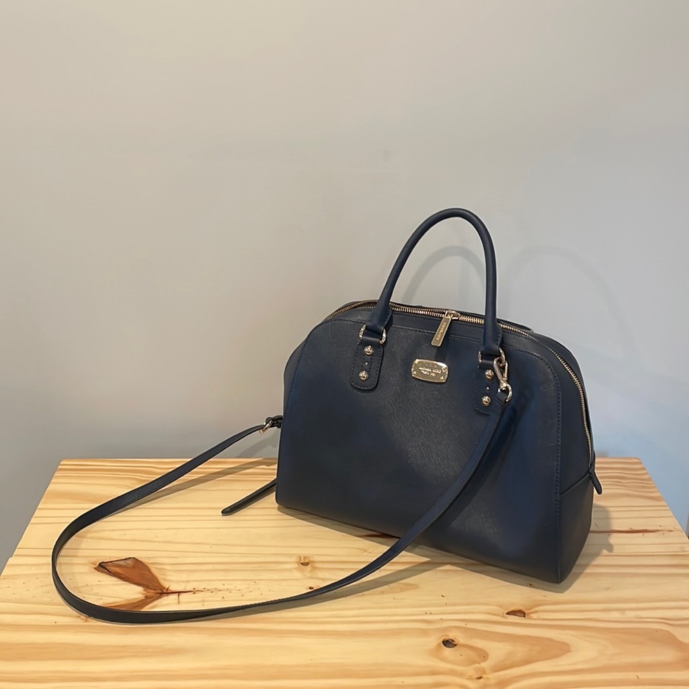 Michael kors women bag.